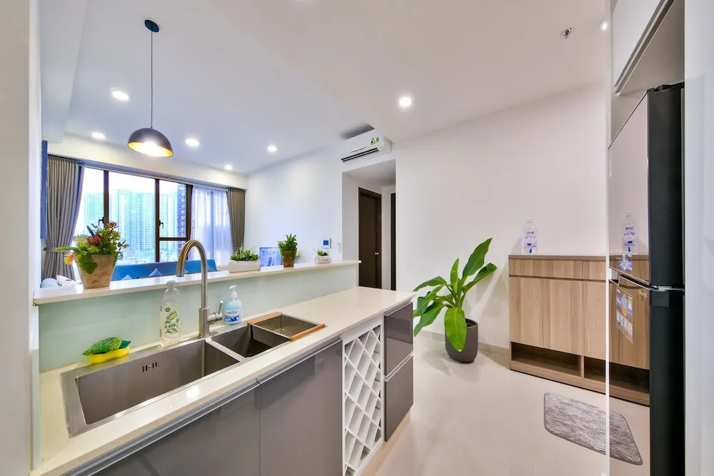 New Tresor River and City View Apartment