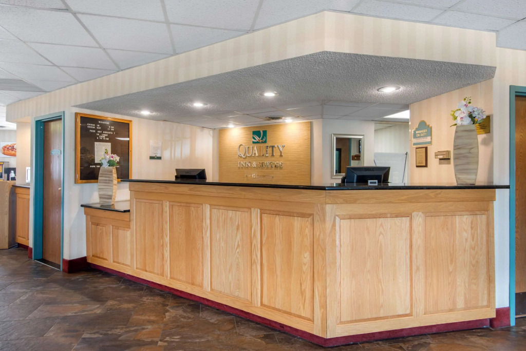 Quality Inn & Suites Mansfield