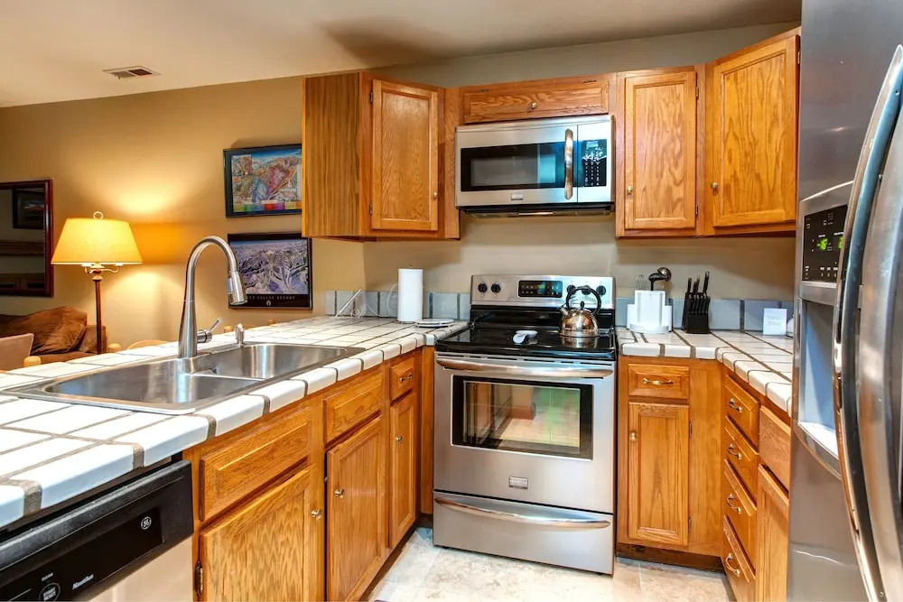 2BR 2BA Silver Cliff Condo by RedAwning