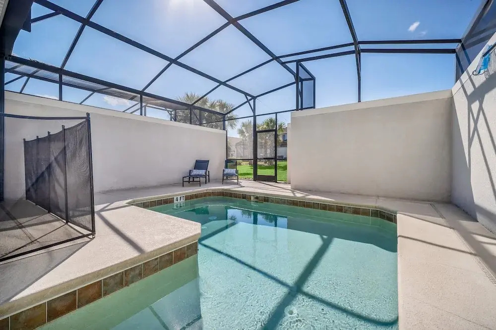 In the Heart of Kissimmee - Storey Lake Resort - 4bd/3ba Pool Townhome #4sl4857