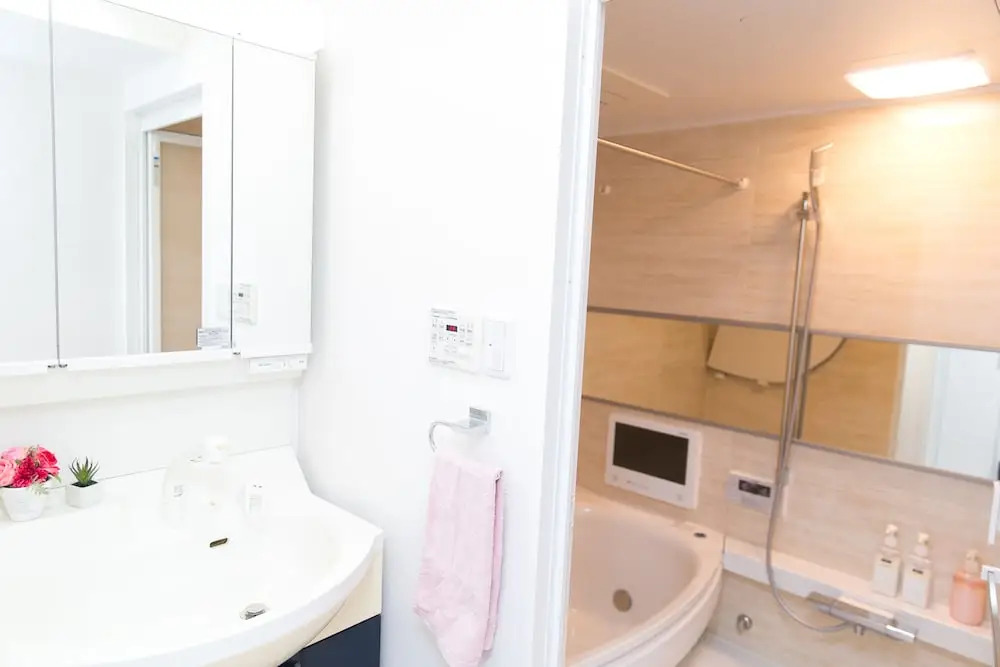 Osaka Higobashi Suite Room 301