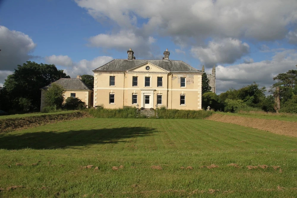 Kelly House Country B&B