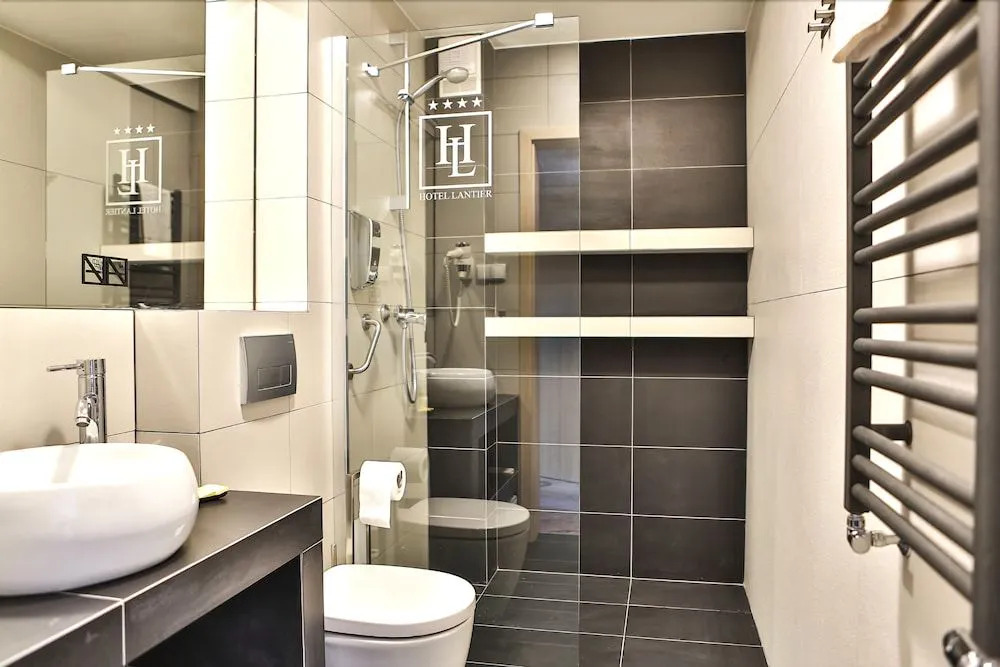 Hotel Lantier - Basen & Gabinet SPA