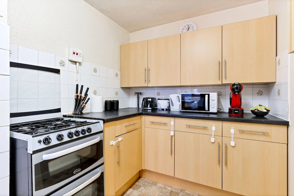 Kensington 3 Bedroom Flat Close2subway