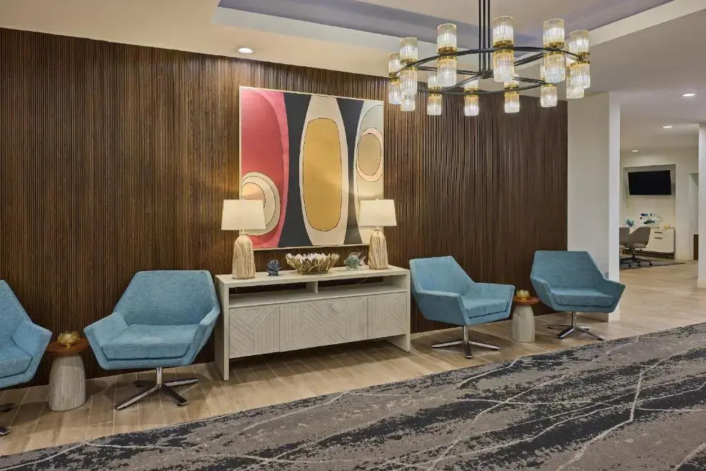 Holiday Inn Express & Suites Charleston DWTN - Medical CTR by IHG
