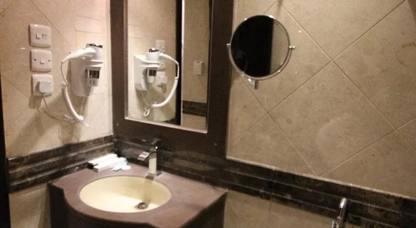 Al Adl Jewel Hotel