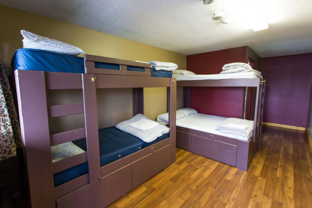 The Raging Elk Adventure Lodging