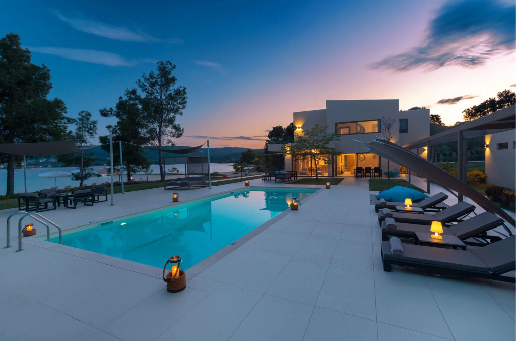 Ti Amo Secrets Diaporos Island Villas