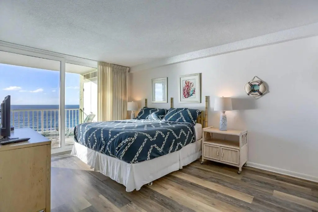 607 Sandcastle I