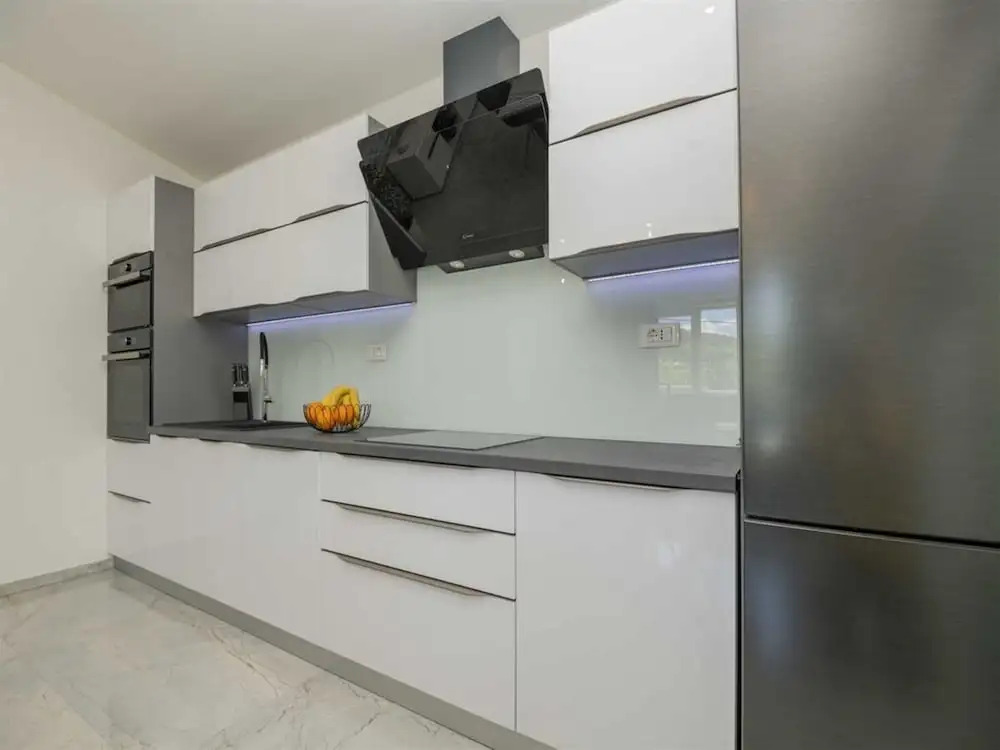 Tranquil Country Villa in Naklice