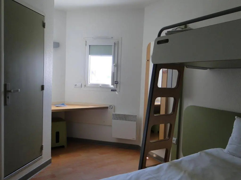 ibis Budget Caen Memorial