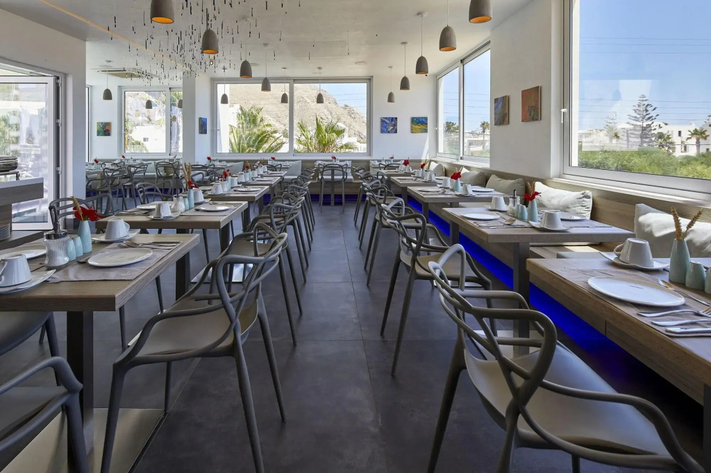 Kouros Village Hotel