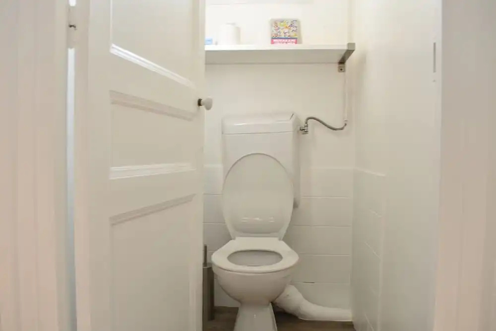 1 Bedroom Apartment Near Champs Elysee