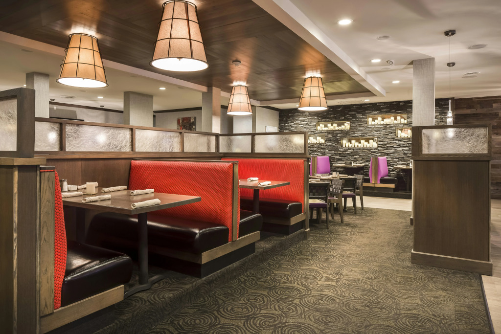 Holiday Inn Coralville - Iowa City by IHG