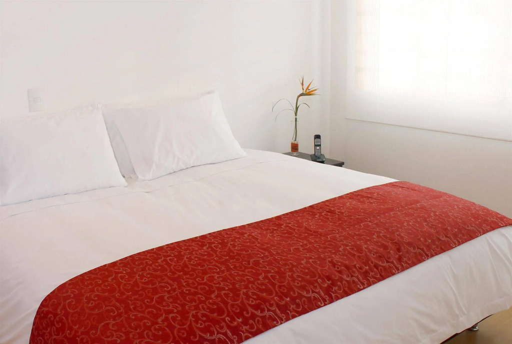 Hotel TuKasa Inn