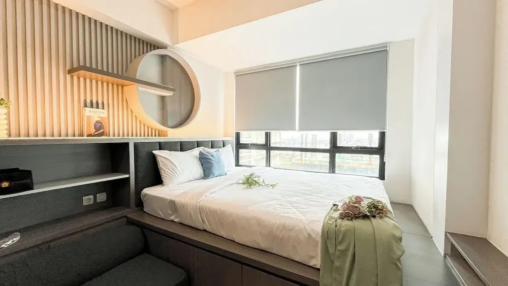 Studio Near Grand Serpong Mall At Apartment Collins Boulevard