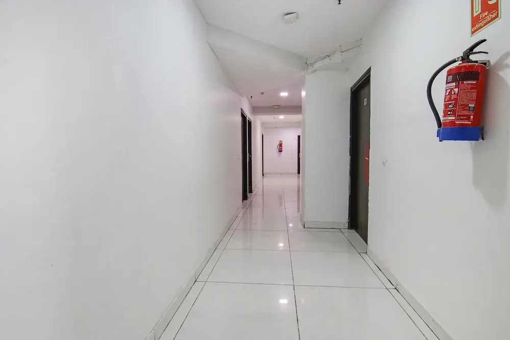 FabHotel Moro Rohini Sector 11