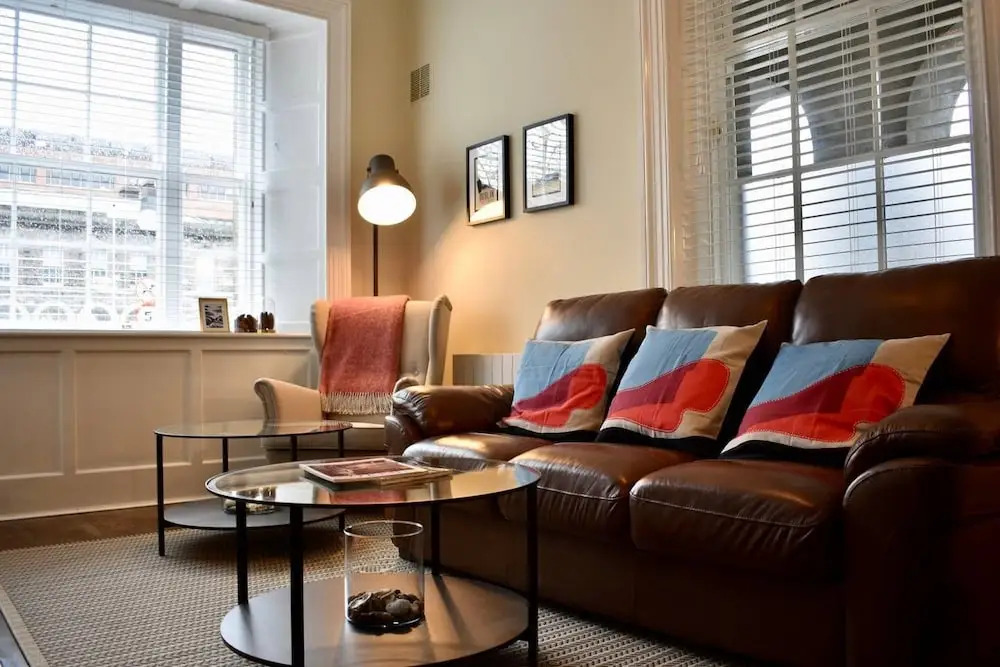 Newly Refurbished 2 Bedroom Townhouse in Dublin 4