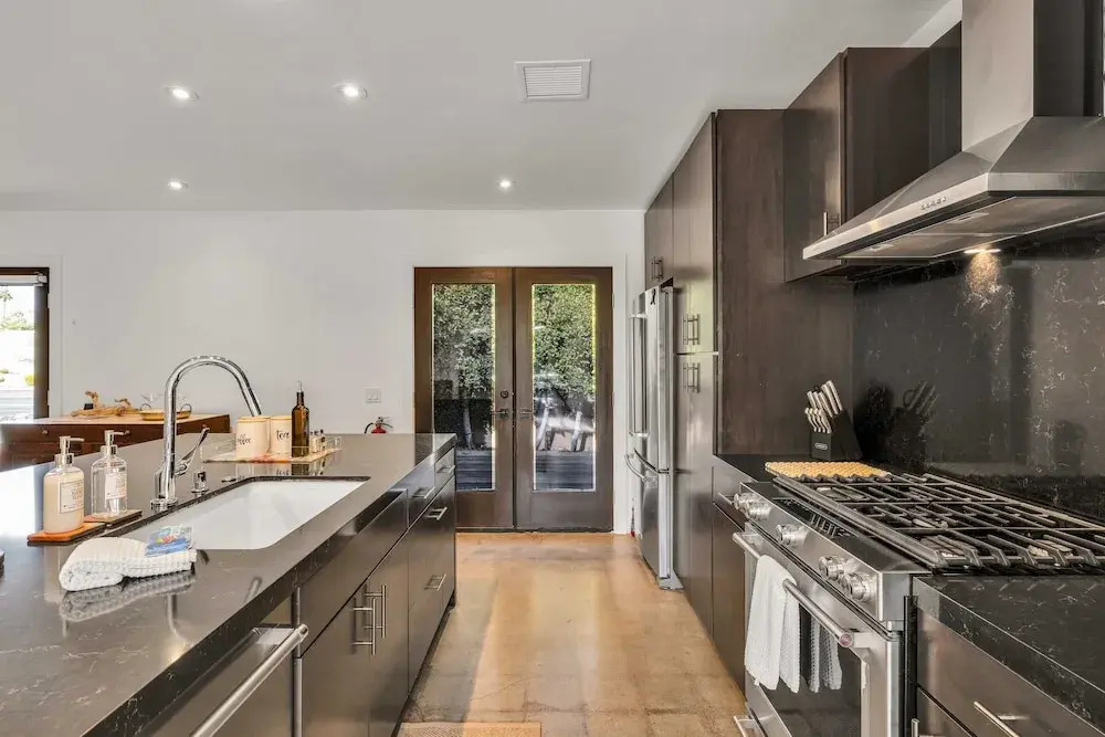 Mid-Century Elegance & Fun in Tahquitz River Estates
