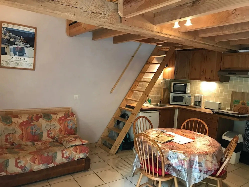 Moulin De Record