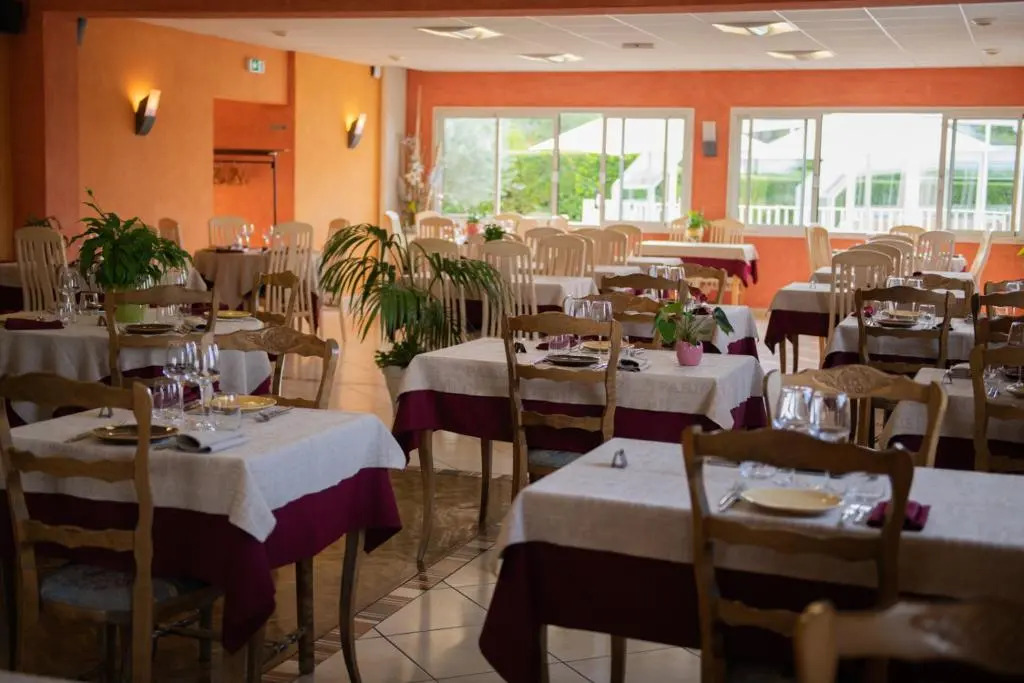 Logis Hotel Restaurant LEscapade