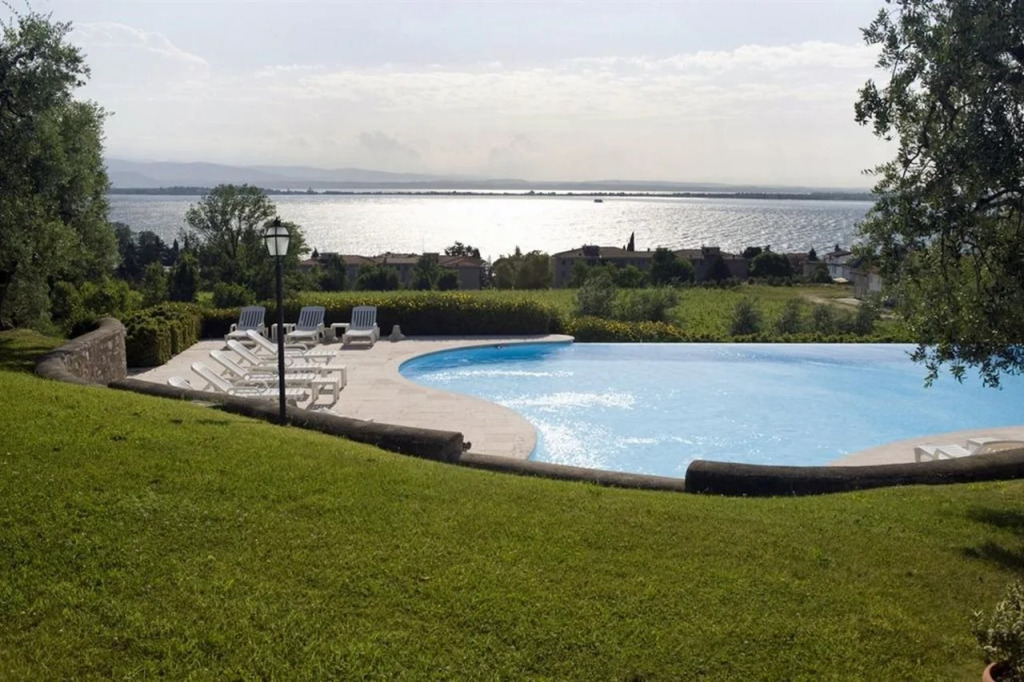 Castello Belvedere Apartments
