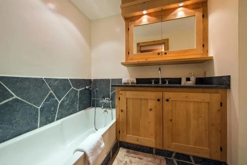 Super Luxurious Flat Verbier
