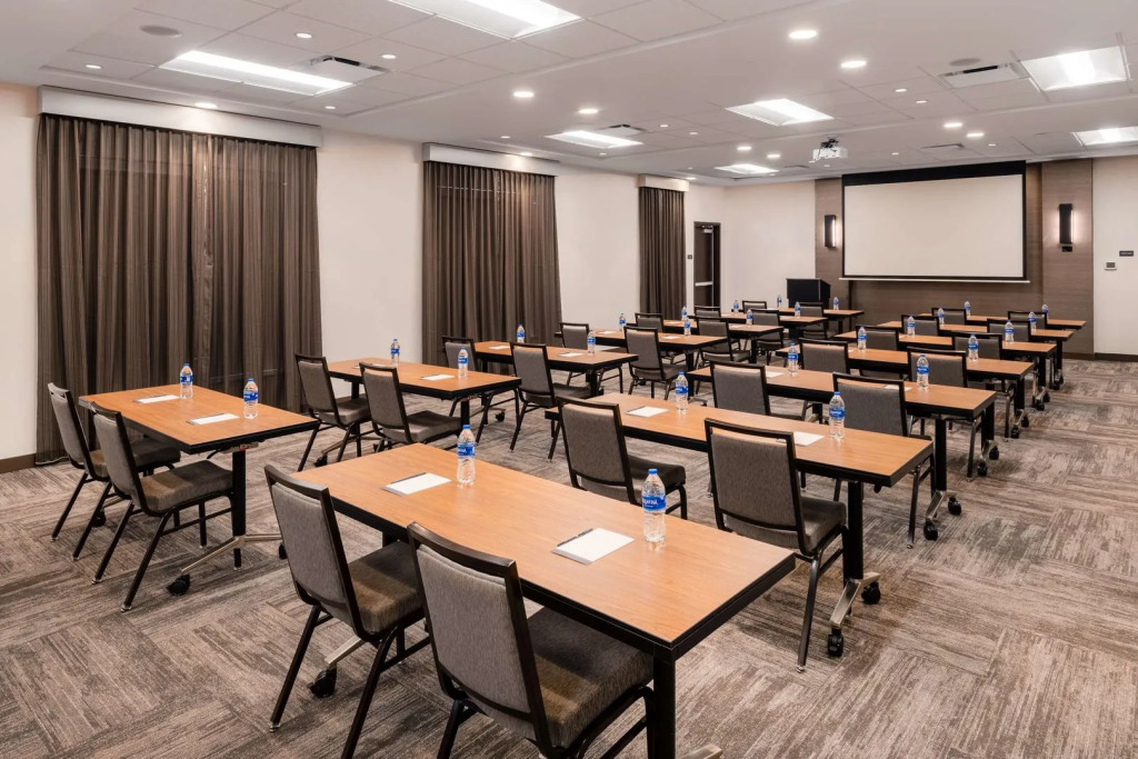 Hyatt Place Fort Worth-Alliance Town Center