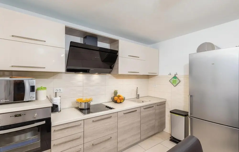 Amazing Home in Sv Kirin With Sauna, Wifi and 3 Bedrooms