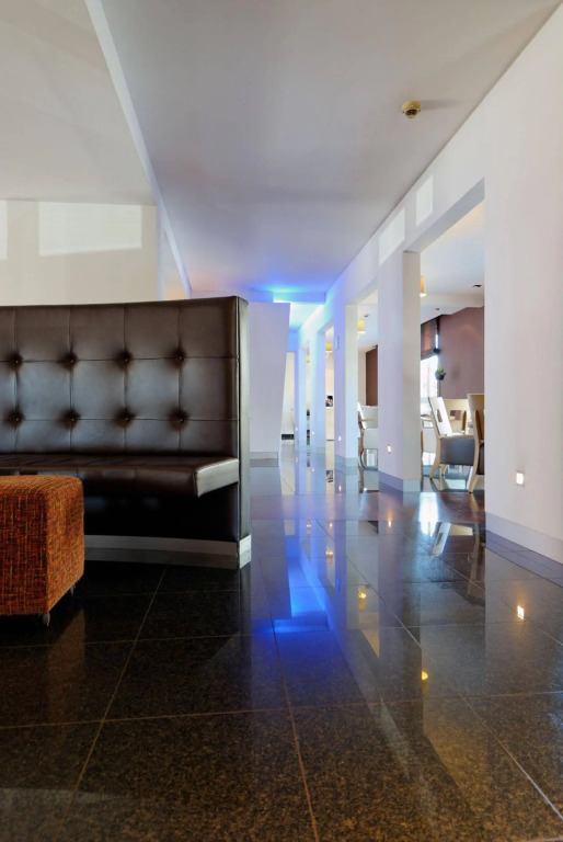 Hotel Ecu