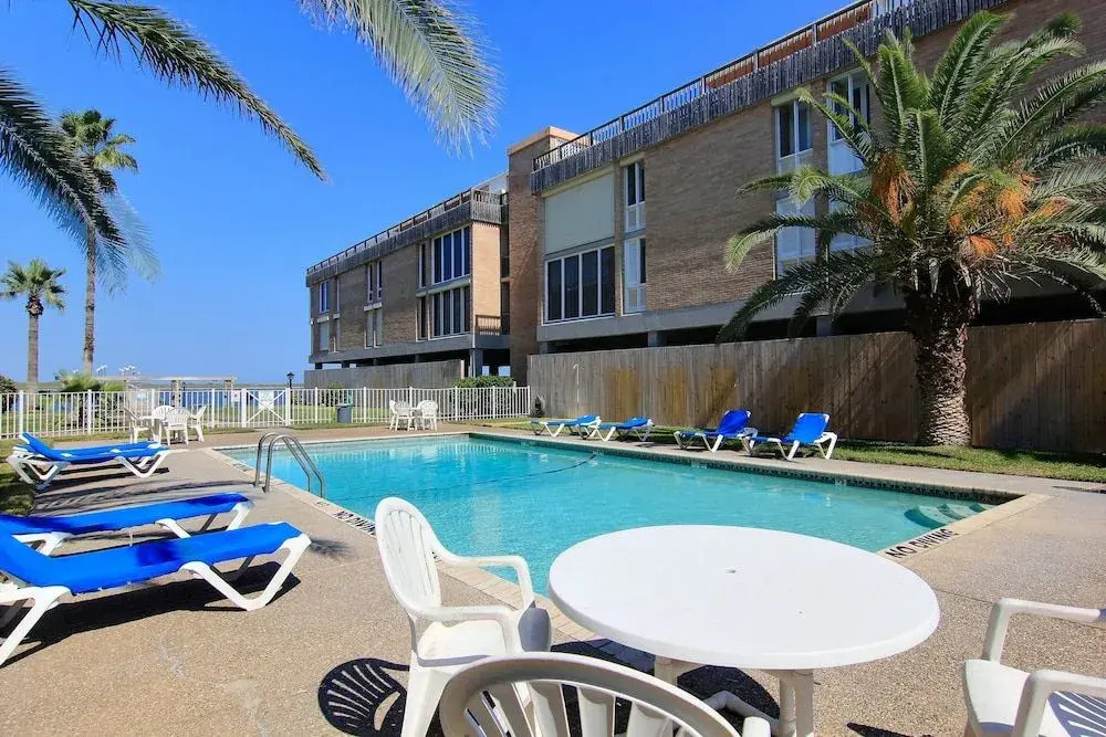 Channelview 211 2 Bedrooms 2 Bathrooms Condo