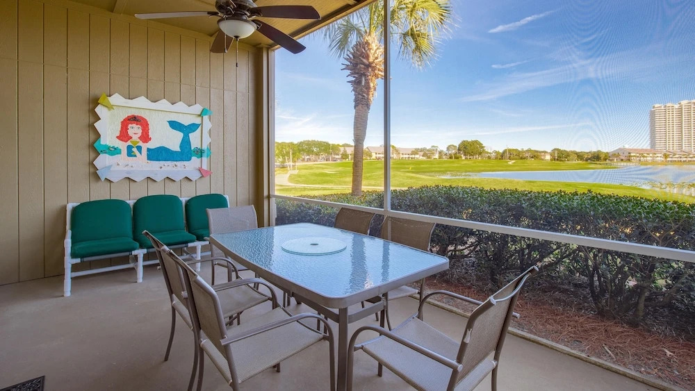 Seascape Lakefront Villas 405