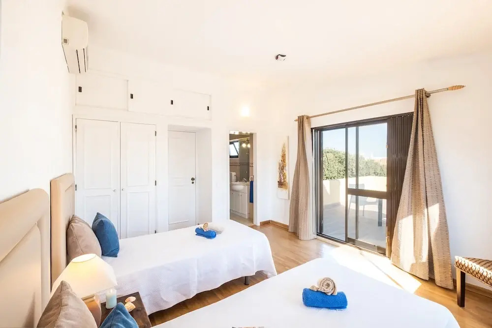 Villa Aruba - Espaço e conforto com piscina aquecível em Albufeira