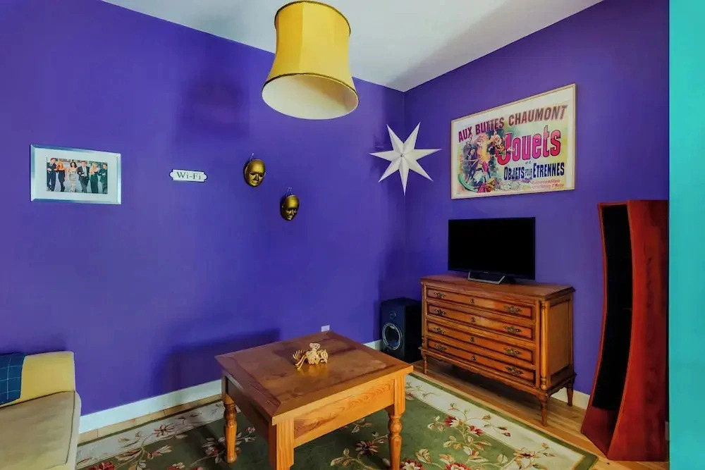 Monicas Place, a Friends Inspired Flat