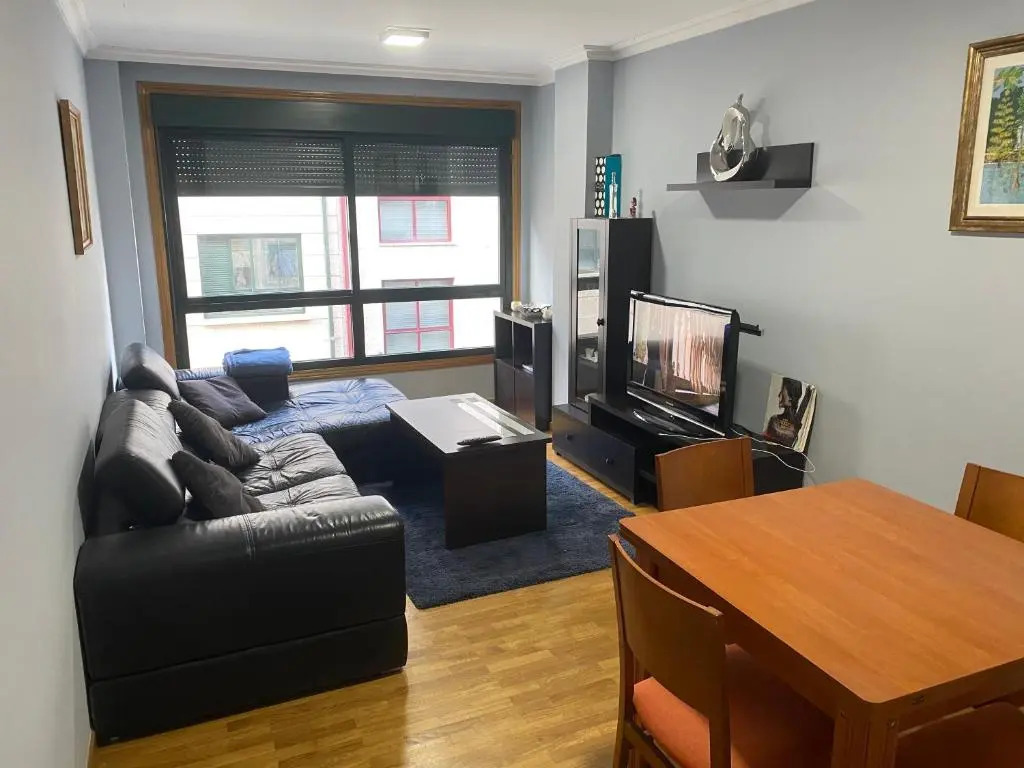 Piso céntrico, con amplia terraza, 3 dormitorios