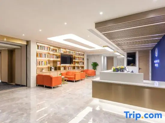 Starway Hotel (Qingdao Central Business District Yuehui Plaza Hotel)