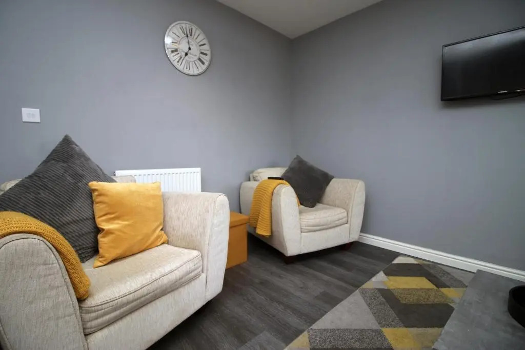 Buxton Way by Tŷ SA - 3 bedroom house