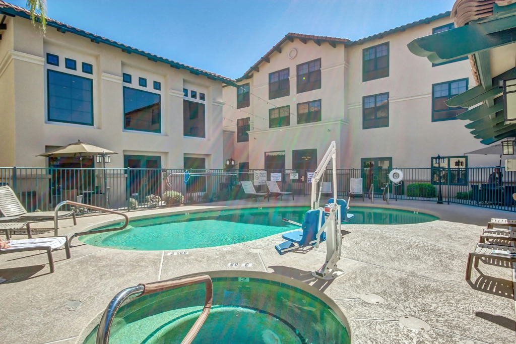 Hampton Inn & Suites Phoenix-Goodyear