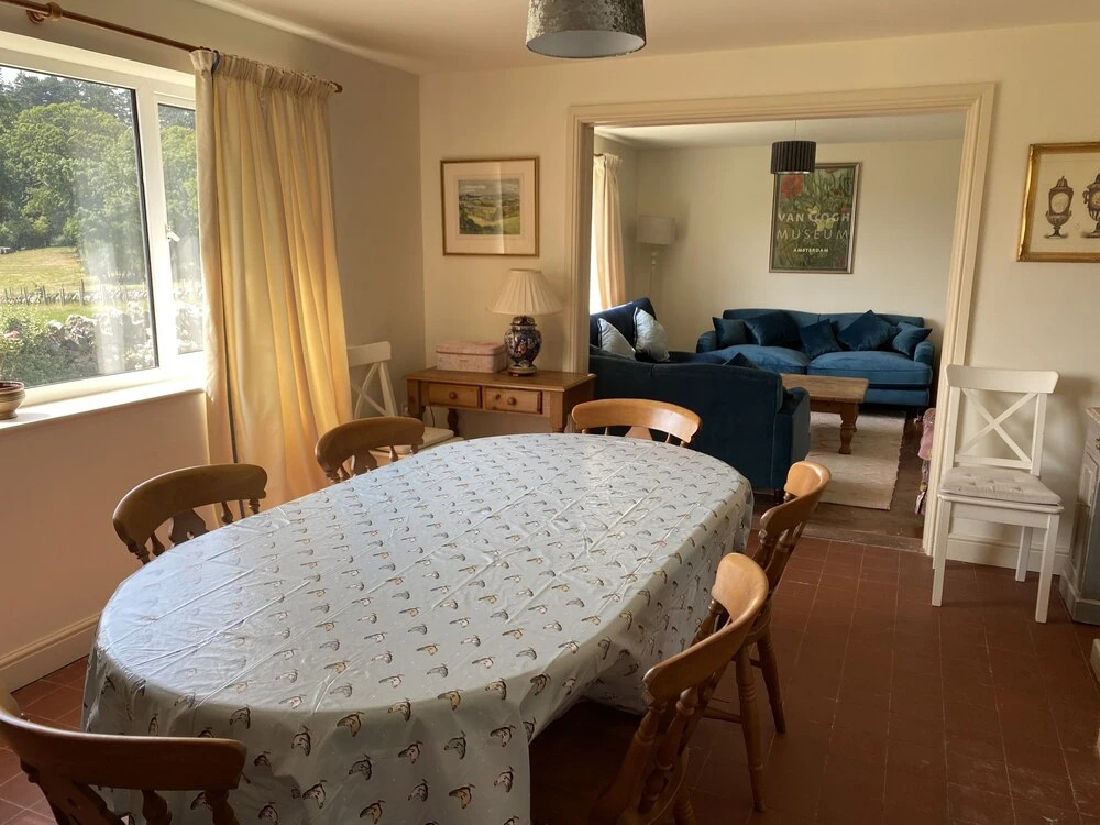 Massive Enclosed Garden & Stunning Views, St Asaph