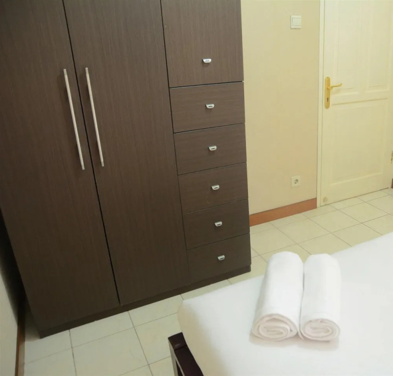 Cozy at Puri Garden Apartment Near to Puri Indah