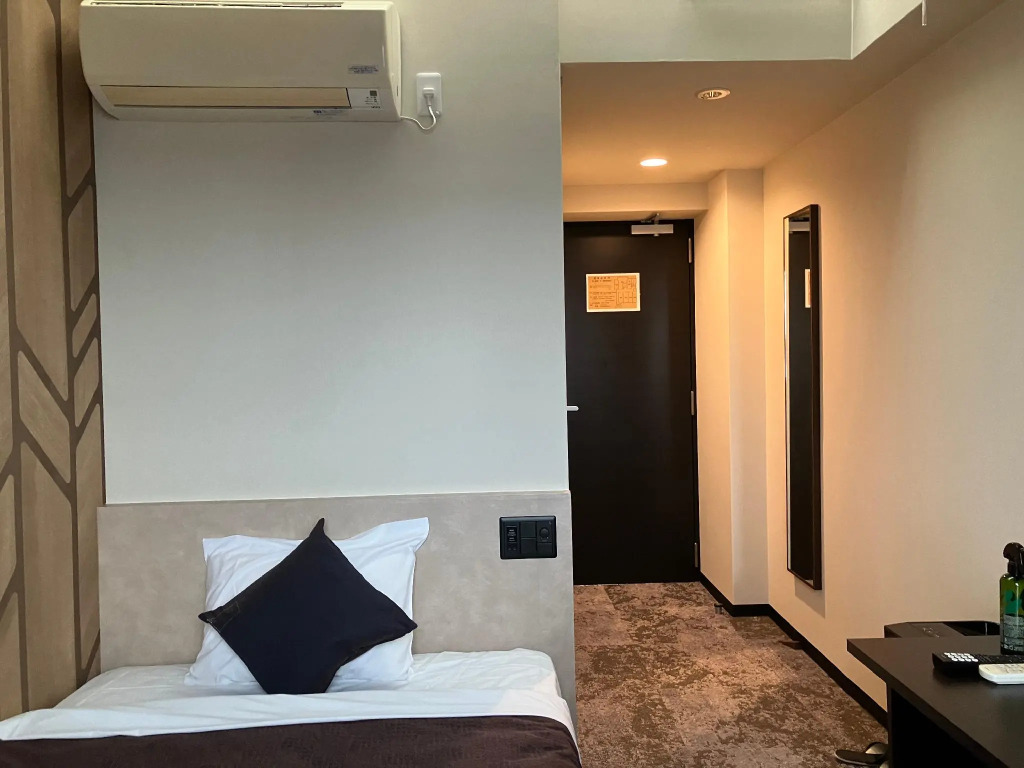 HOTEL LiVEMAX BUDGET Amagasaki
