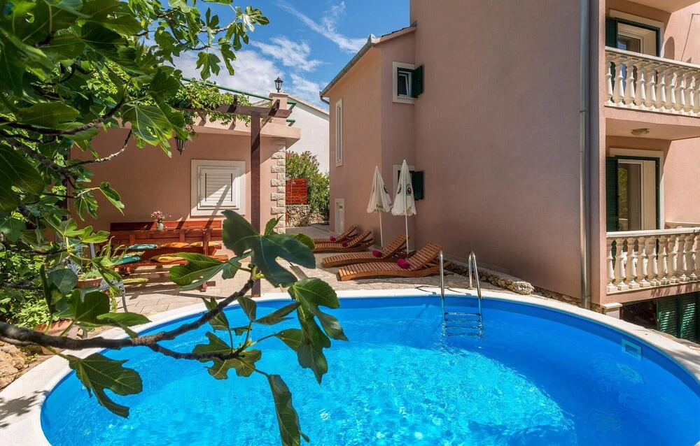 Gorgeous Home In Medici