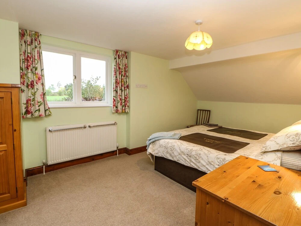 Holly Lodge
