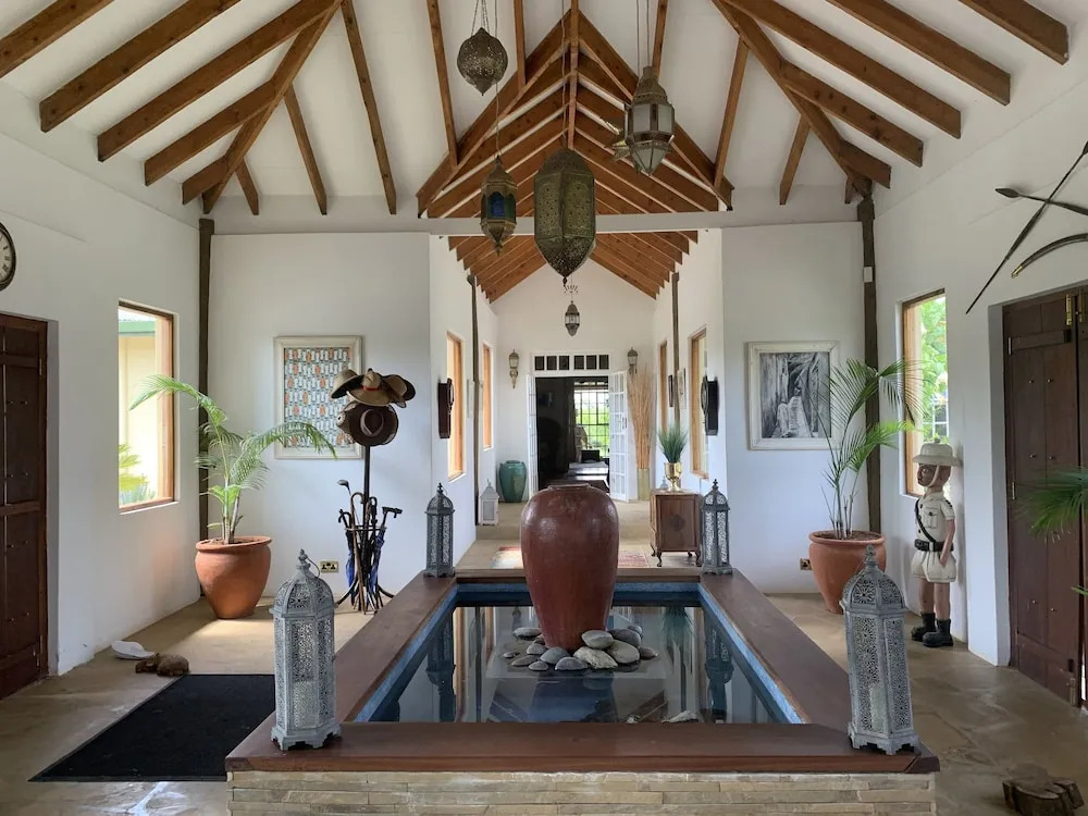 Ol Bobongi House