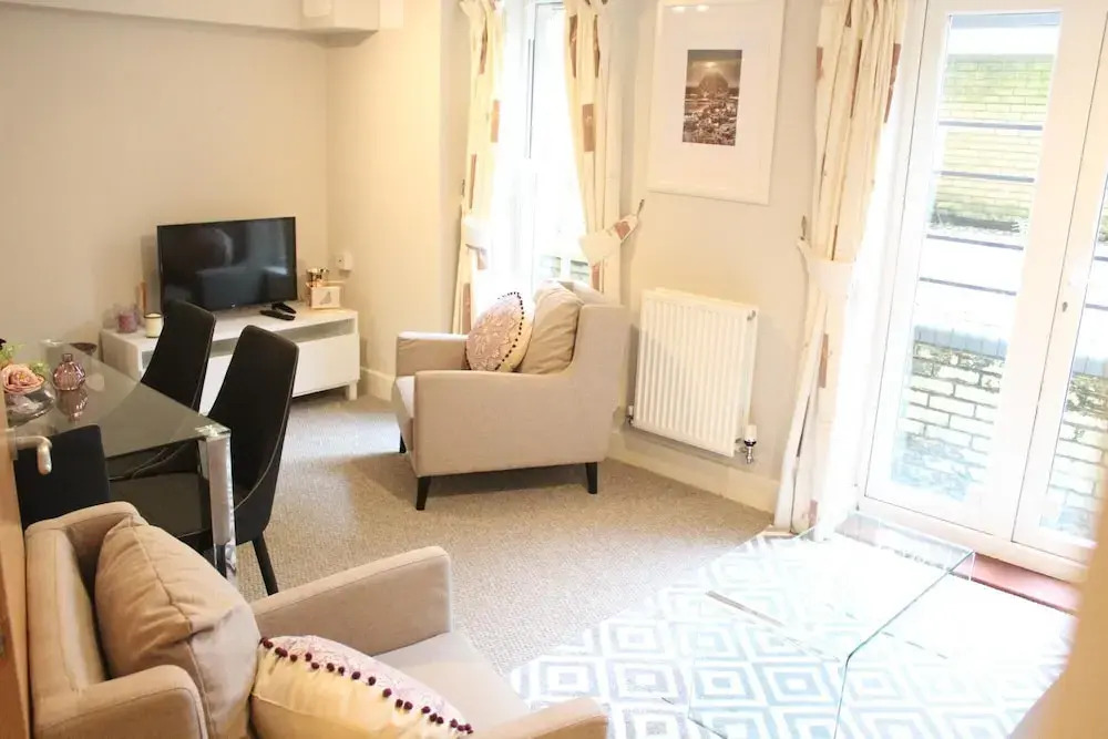 Mathus Gardens - Two Bedroom Apartment