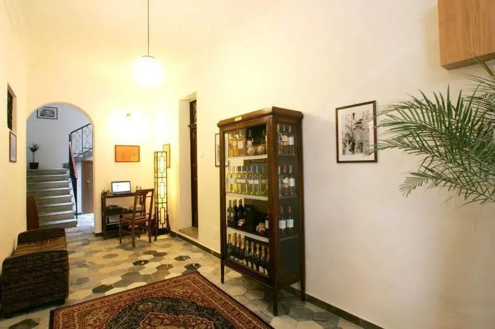 Flavica Home Holiday