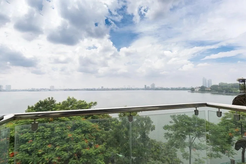 Lotus Inn Serviced Apartment
