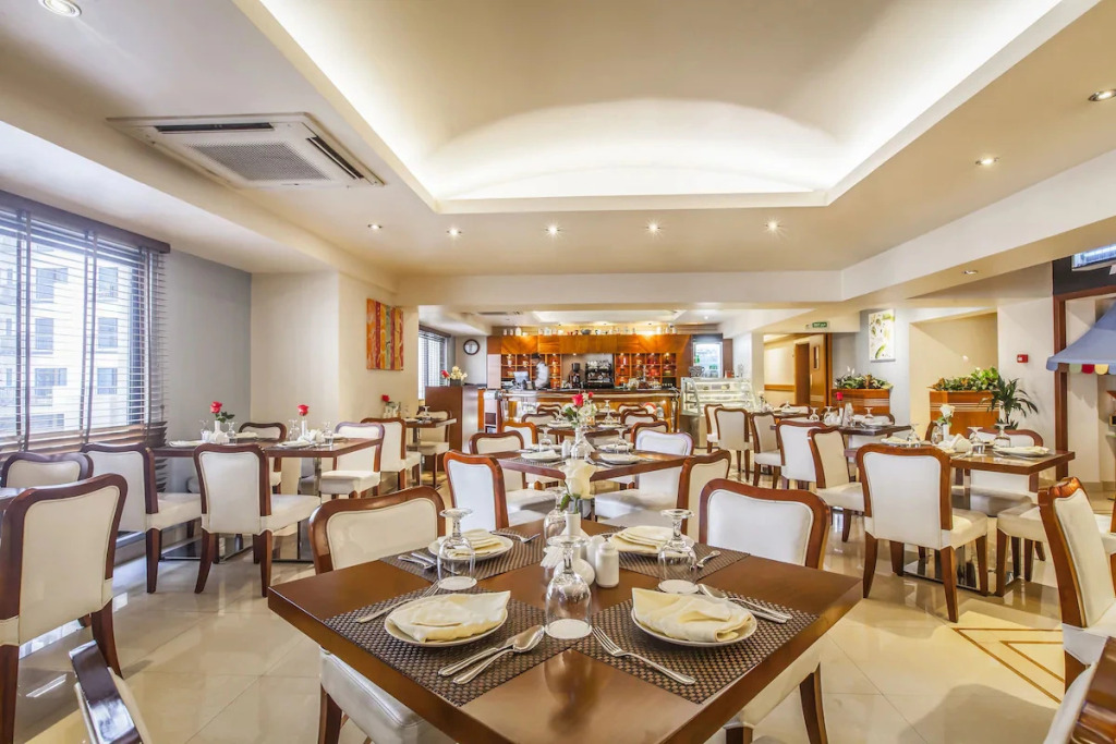 Golden Sands Suites