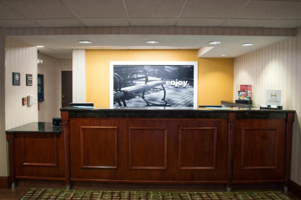Hampton Inn Charleston Downtown