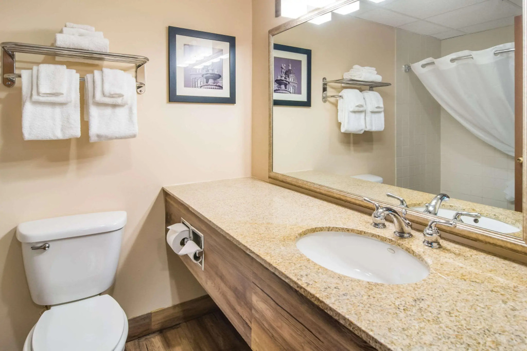 Quality Inn & Suites Virginia MN